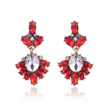 Load image into Gallery viewer, Vintage Antique Golden Earrings