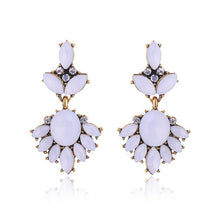 Load image into Gallery viewer, Vintage Antique Golden Earrings