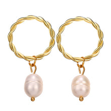 Load image into Gallery viewer, Gold Korean Earring