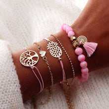 Load image into Gallery viewer, Leaf Love Letter Shell Hand Bracelet