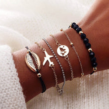 Load image into Gallery viewer, Leaf Love Letter Shell Hand Bracelet