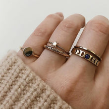 Load image into Gallery viewer, Vintage Ring Set