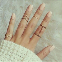 Load image into Gallery viewer, Vintage Ring Set