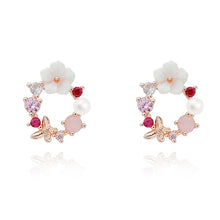 Load image into Gallery viewer, White Flowers Earring